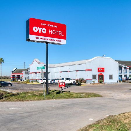 Oyo Hotel Rosenberg Tx I-69 Exterior foto