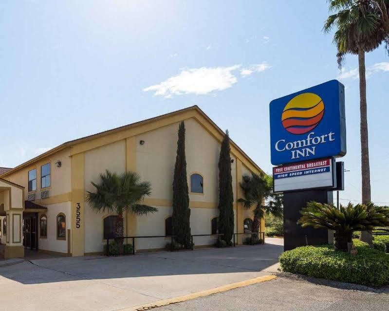 Oyo Hotel Rosenberg Tx I-69 Exterior foto
